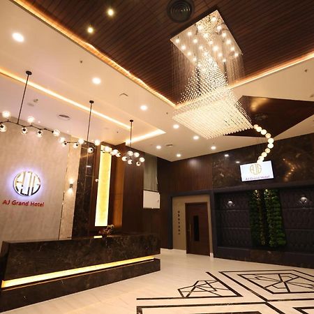 Aj Grand Hotel Mangalore Extérieur photo