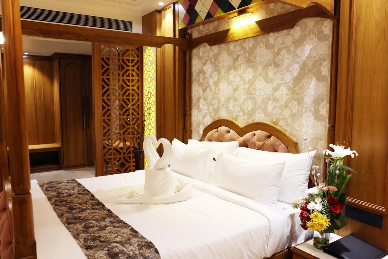 Aj Grand Hotel Mangalore Extérieur photo