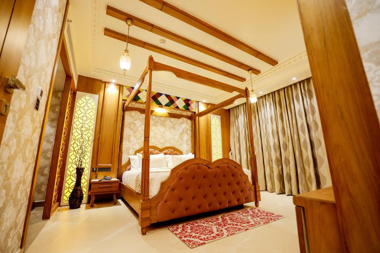 Aj Grand Hotel Mangalore Extérieur photo