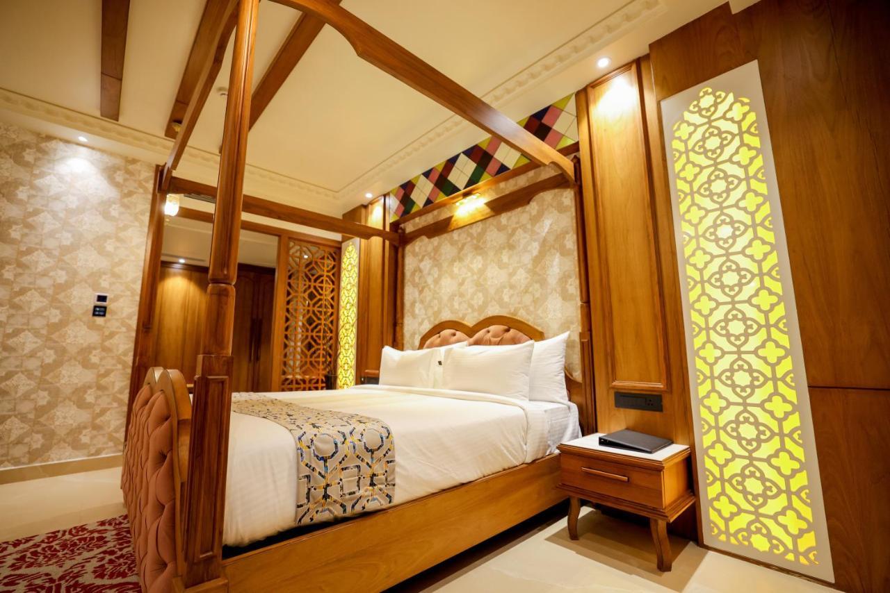 Aj Grand Hotel Mangalore Extérieur photo